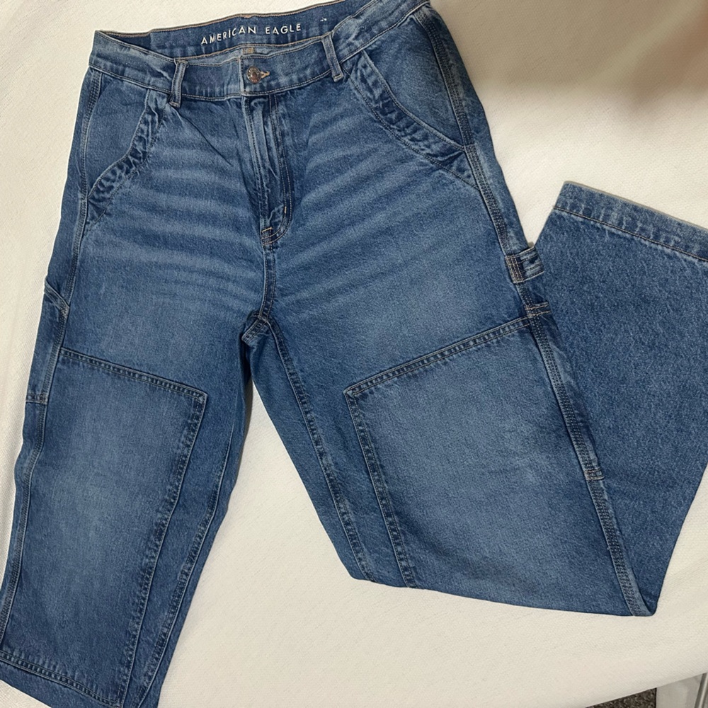 American Eagle Outfitters Dark Blue Jeans